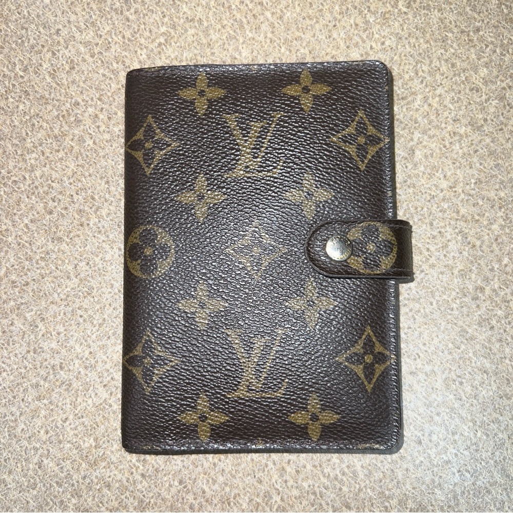 Authentic Louis Vuitton Agenda
